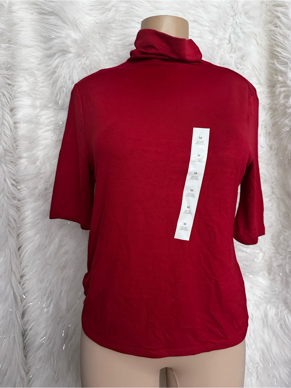 Women's Red Short-Sleeve Turtleneck Top